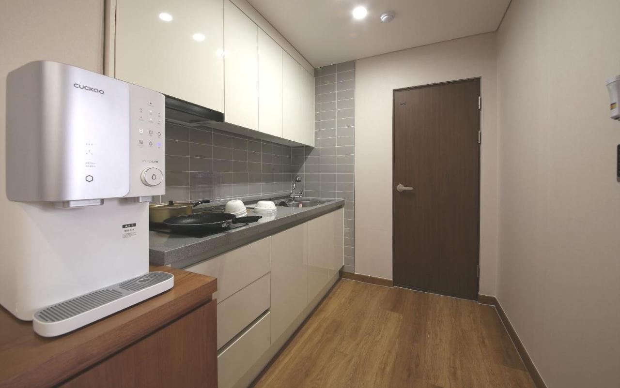 Browndot Hotel Jeonju Ajung Екстер'єр фото