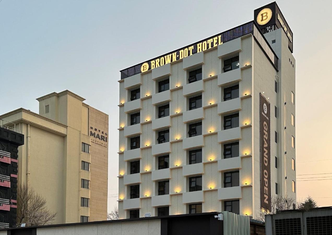Browndot Hotel Jeonju Ajung Екстер'єр фото