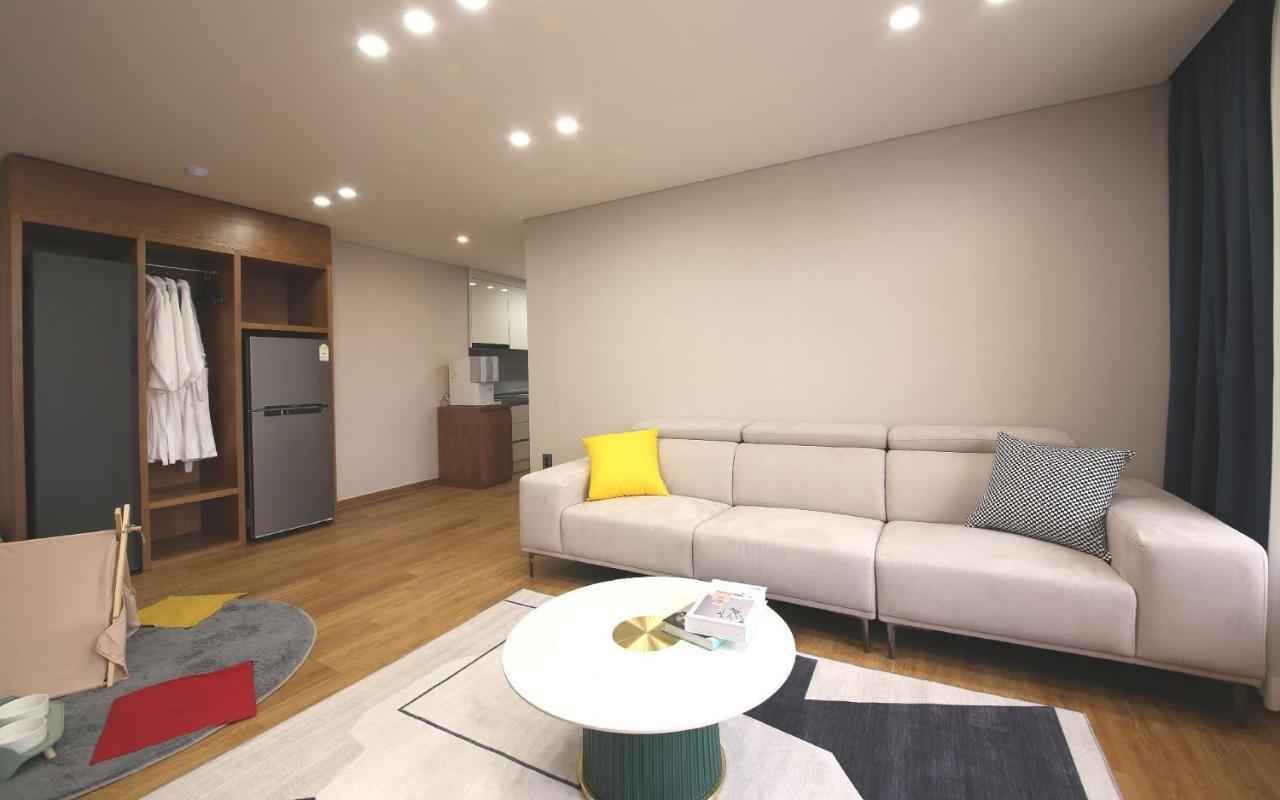 Browndot Hotel Jeonju Ajung Екстер'єр фото