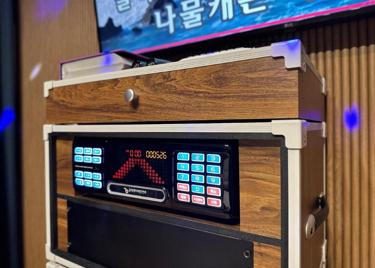 Browndot Hotel Jeonju Ajung Екстер'єр фото