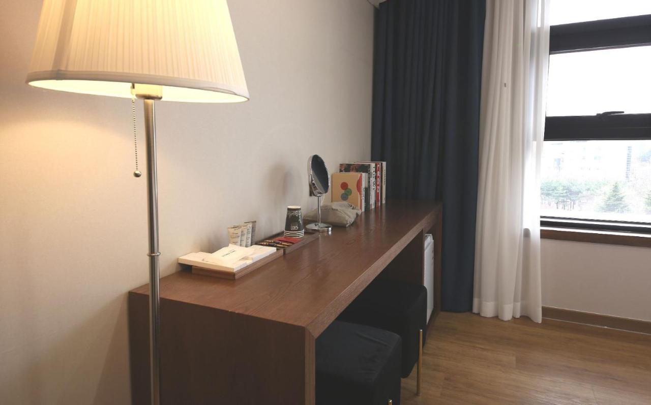 Browndot Hotel Jeonju Ajung Екстер'єр фото